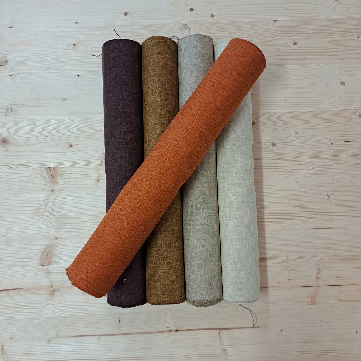Ito Stoffe Semi Solid