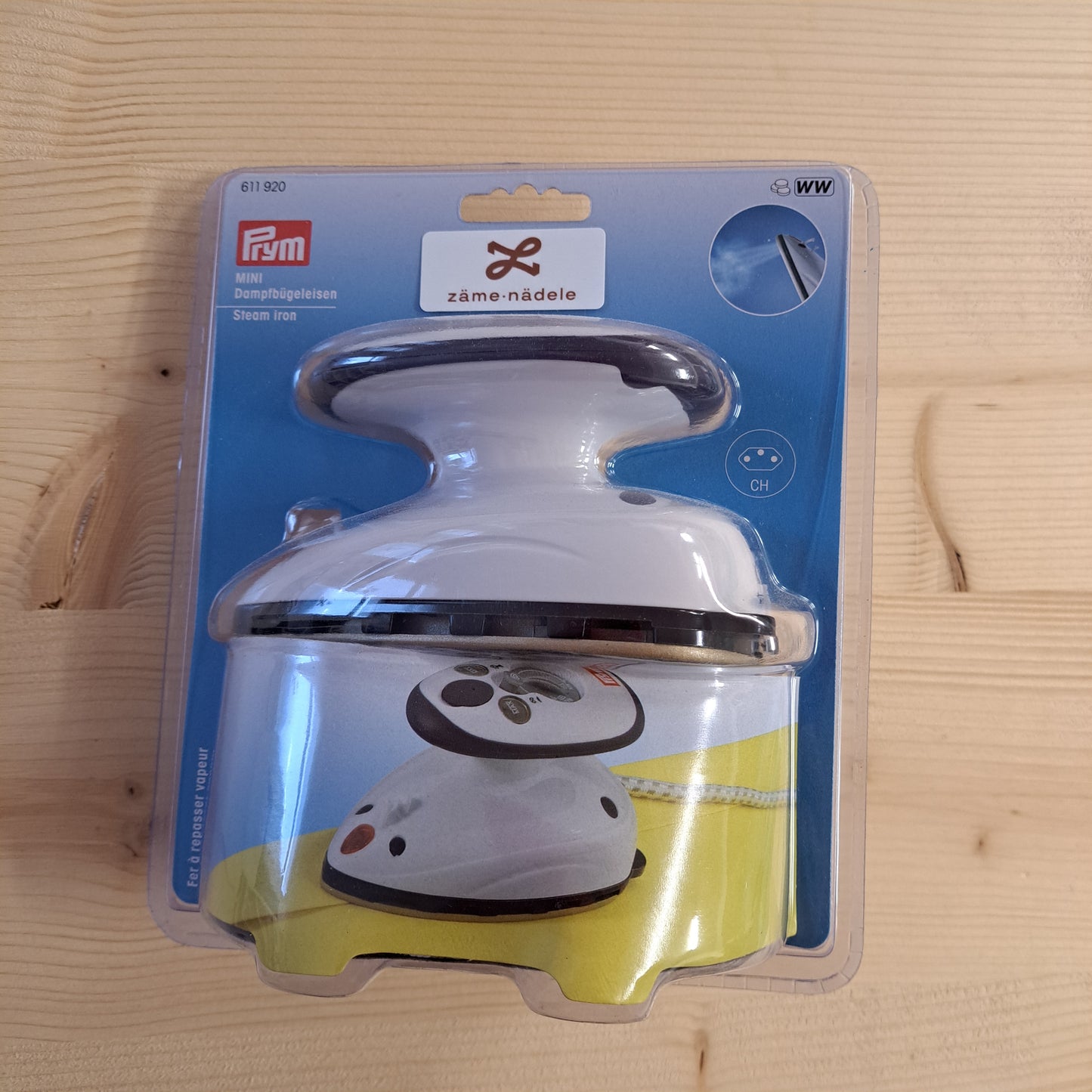 Schneideunterlagen, Filzmatten und Minibügeleisen