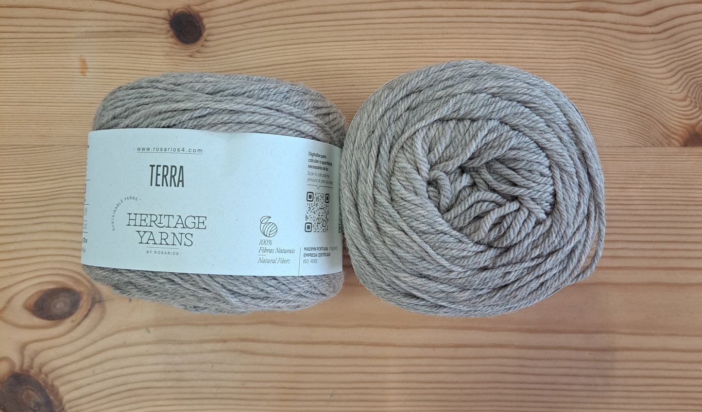 Rosàrios4 Terra Heritage Yarns 100%Wolle