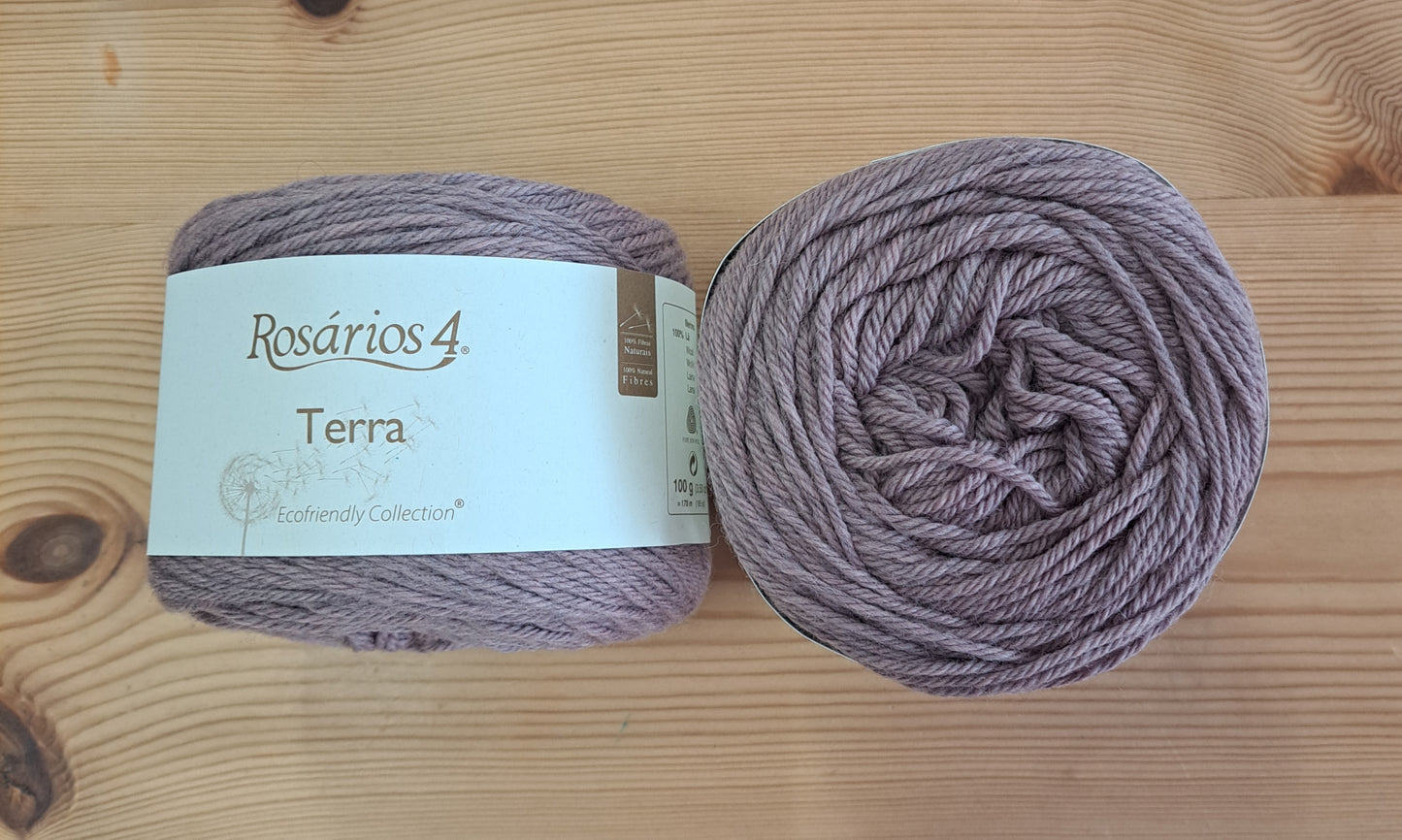 Rosàrios4 Terra Heritage Yarns 100%Wolle